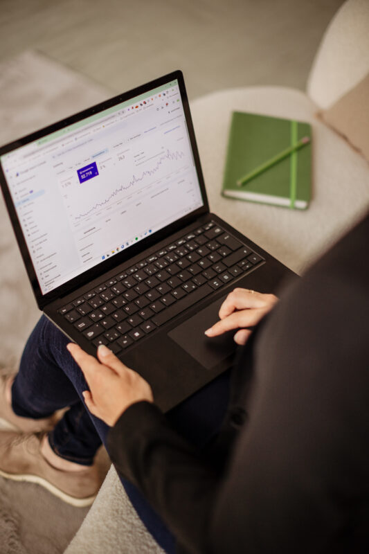 Google Search Console mit Impressionen und Klicks einer betreuten Website